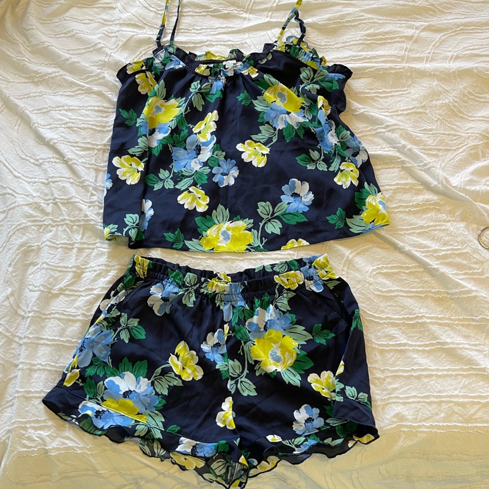 Aerie sleep set - Picture 7 of 7